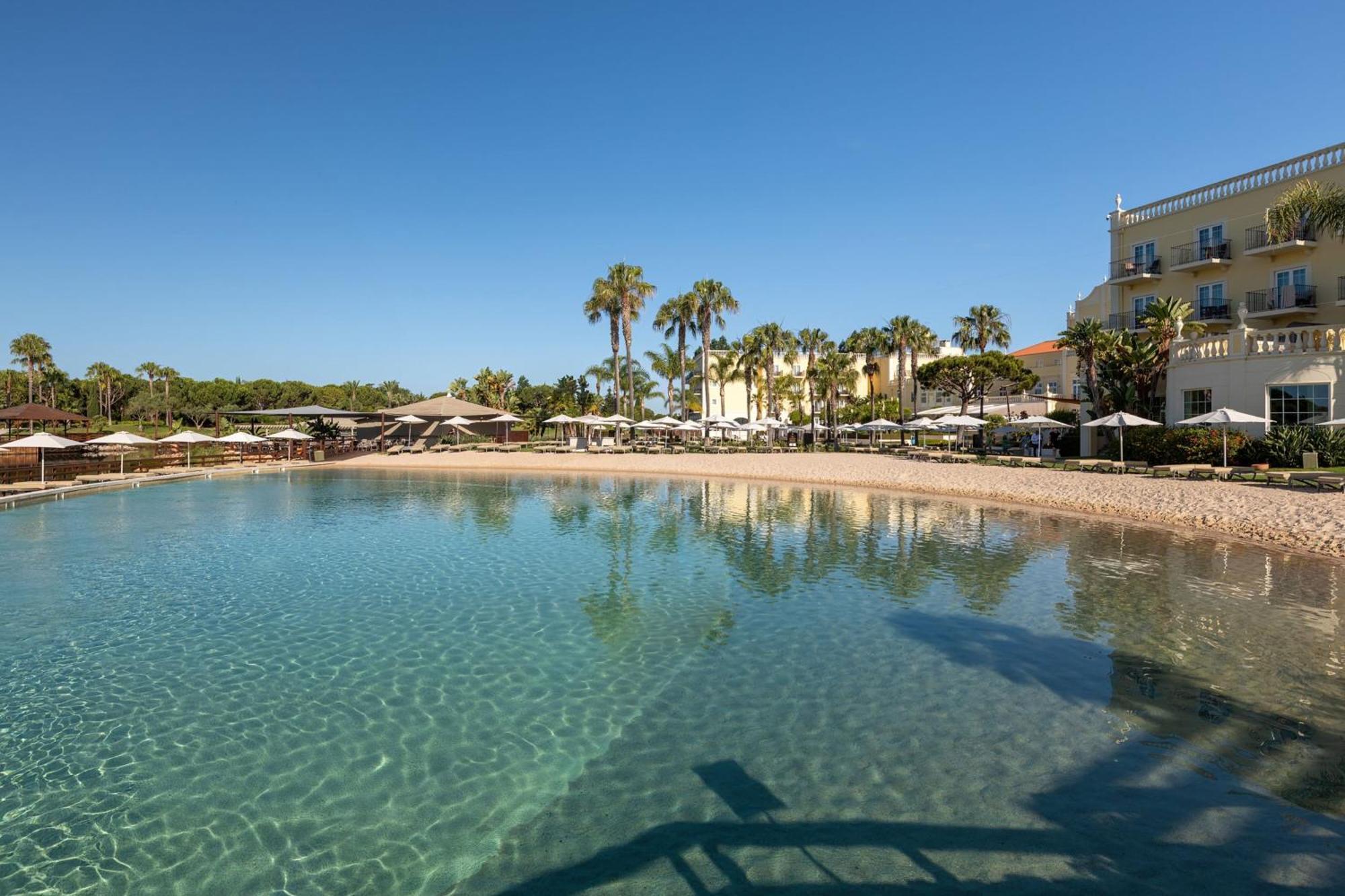 Domes Lake Algarve, Autograph Collection Vilamoura Bagian luar foto The beach of the hotel