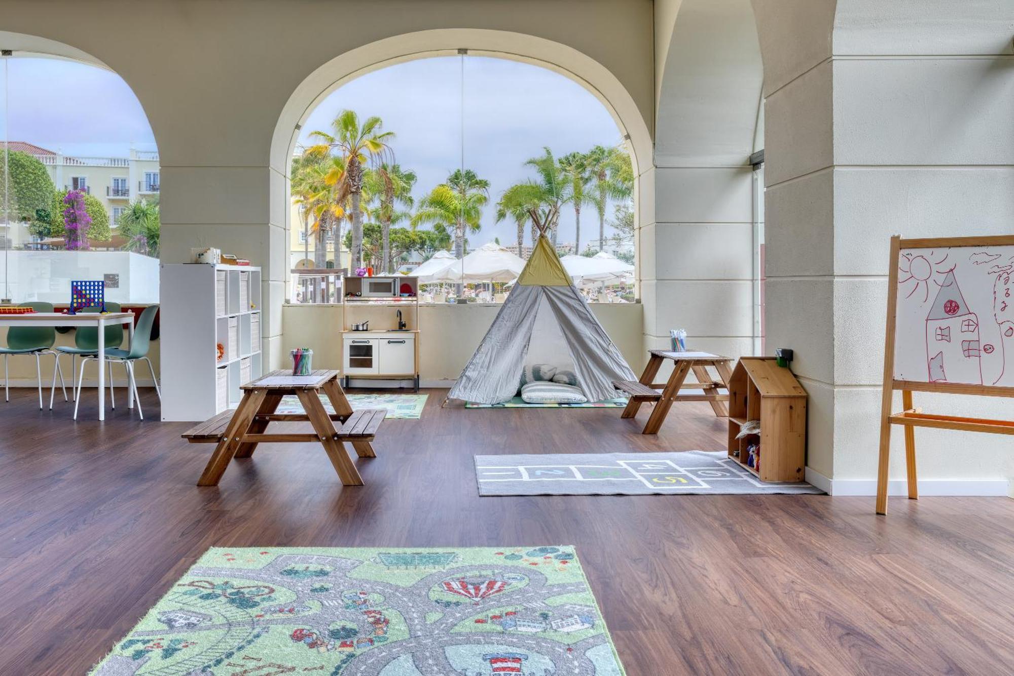 Domes Lake Algarve, Autograph Collection Vilamoura Bagian luar foto The Children's House
